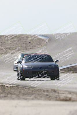 media/Oct-18-2025-Speed Ventures (Sat) [[8b3b7cf525]]/Yellow/Session 2 (Phil Hill)/